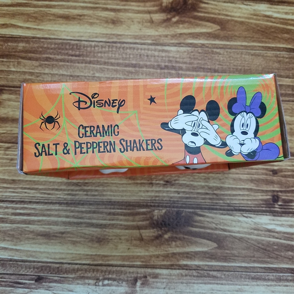 Disney Mickey Minnie Mouse Ghost Salt & Pepper Shakers Halloween - Picture 4 of 9